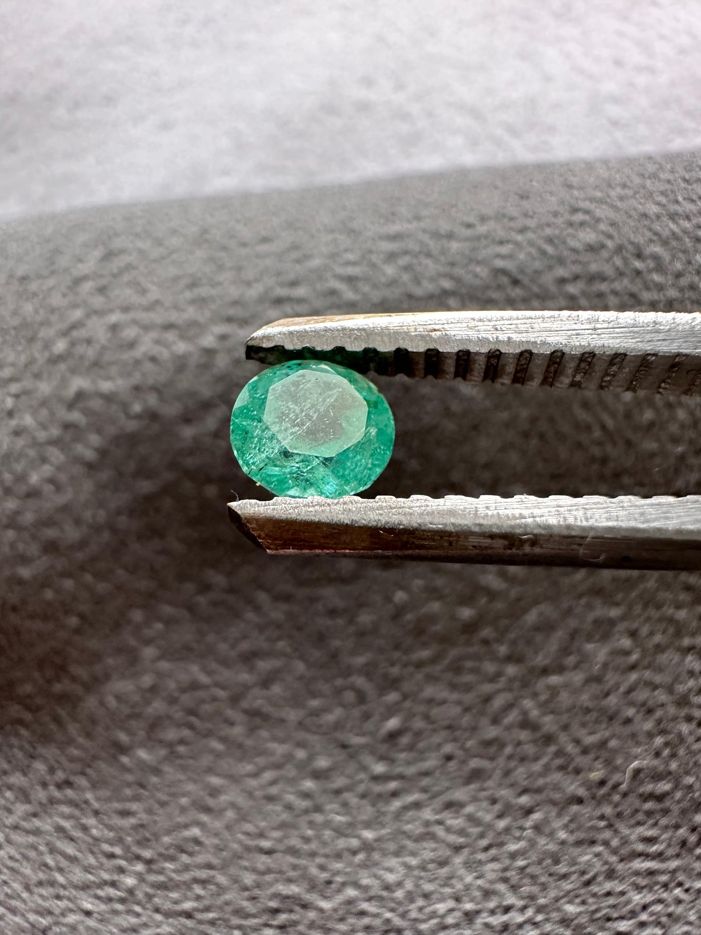 0.61ct Natural Emerald